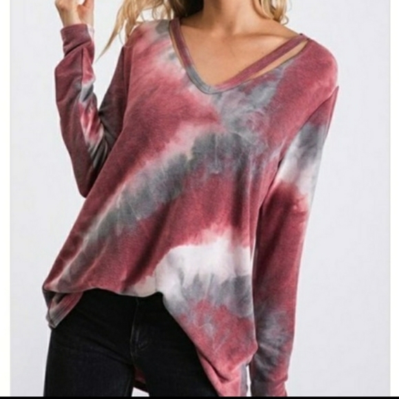 Tops - Tie Dye V-Neck Top